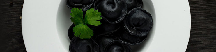 Okusomanija Črni ruski ravioli