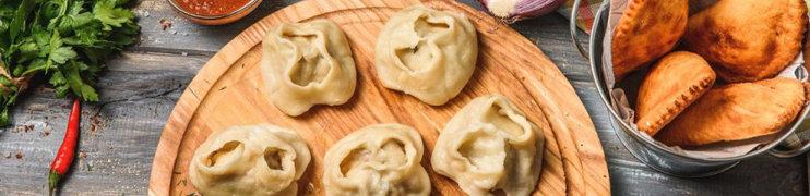 Pizza Marija Pelmeni in čebureki