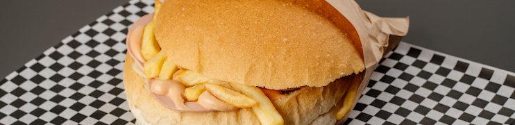 Fajn Fuud HOT DOGS & SNEDVIČI
