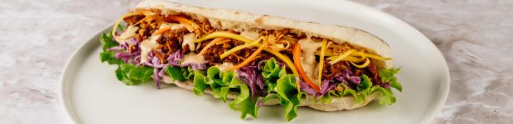 Sendvičarna Bavarski dvor Pulled pork / Trgana svinjina