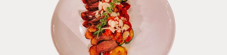 Gledališka kavarna in restavracija A La Carte