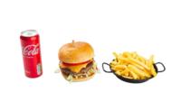 Black angus burger + pomfri + pijača 0,33l