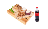 PizzaBurger Pulled Porker + Coca Cola