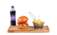 Fried cheese burger s pomfrijem in pepsi 0.5 l