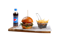 Truffle burger s pomfrijem in pepsi 0.5 l