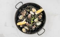Paella črna