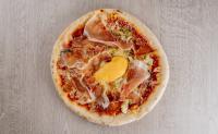 Pica Quattro formaggi e prosciutto - črna