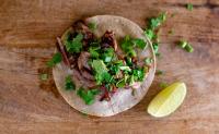 Tacos con Smokey Al Pastor