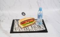 Hot dog special in Zala voda 0.5L