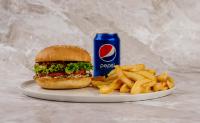 Veganski burger + krompirček 150 g + Pepsi 0,33 l ploč.