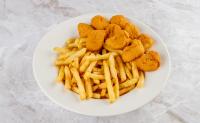 CHICKEN NUGGETS (10 piščančjih medaljonov + pomfrit)