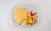 Piščanec v Cheddar omaki, priloga