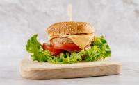 CHICKEN BURGER